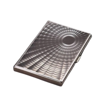 Srebrna Metalowa Papierośnica z Metalowymi Blaszkami w Środku