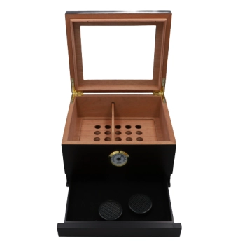 Ciemny Drewniany Humidor Z Higrometrem 26 X 22 X 16 Cm Pudełko Na Cygara