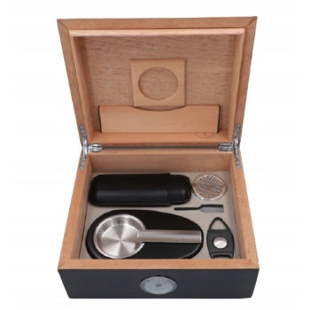 Ekskluzywny Humidor Z Akcesoriami Do Cygar Z Drewna Cedrowego