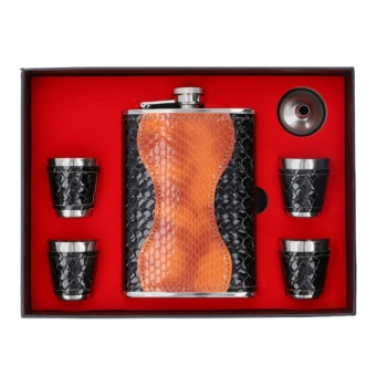 Zestaw Prezentowy Skórzana Piersiówka ok. 270 ml + 4 Kieliszki na Prezent