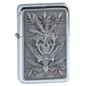 Elegancka Zapalniczka Benzynowa z Czachą Otoczoną Liśćmi Marihuany Gentelo
