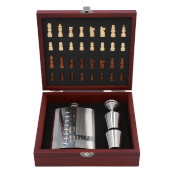 Zestaw Prezentowy Gentelo:  Szachy + Piersiówka + Kieliszki + Lejek